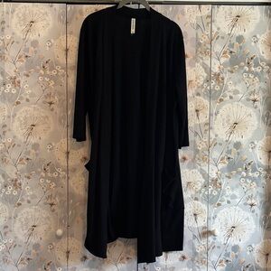 Zenana Outfitters Black Longline Open Cardigan